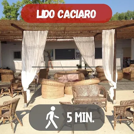 5 Minutes' Walk From The Beach, With Two Bedrooms *