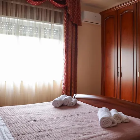 5 Minutes' Walk From The Beach, With Two Bedrooms Badolato Marina