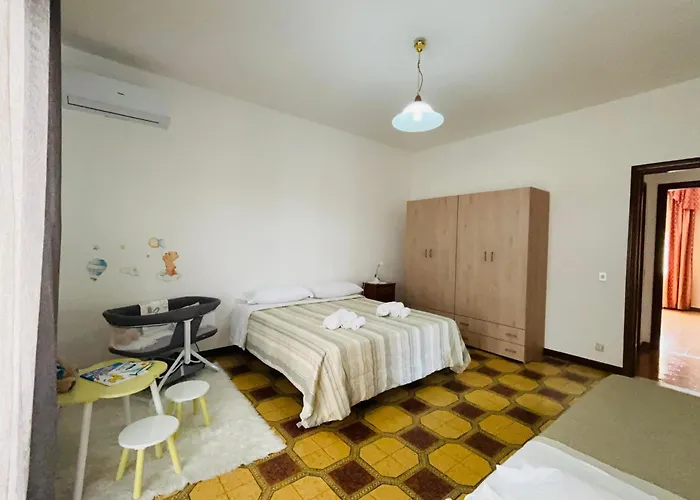 Διαμέρισμα 5 Minutes' Walk From The Beach, With Two Bedrooms