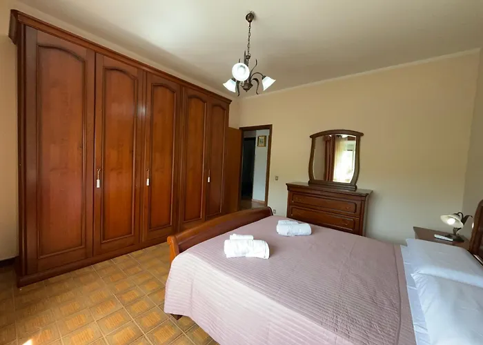 Διαμέρισμα 5 Minutes' Walk From The Beach, With Two Bedrooms *